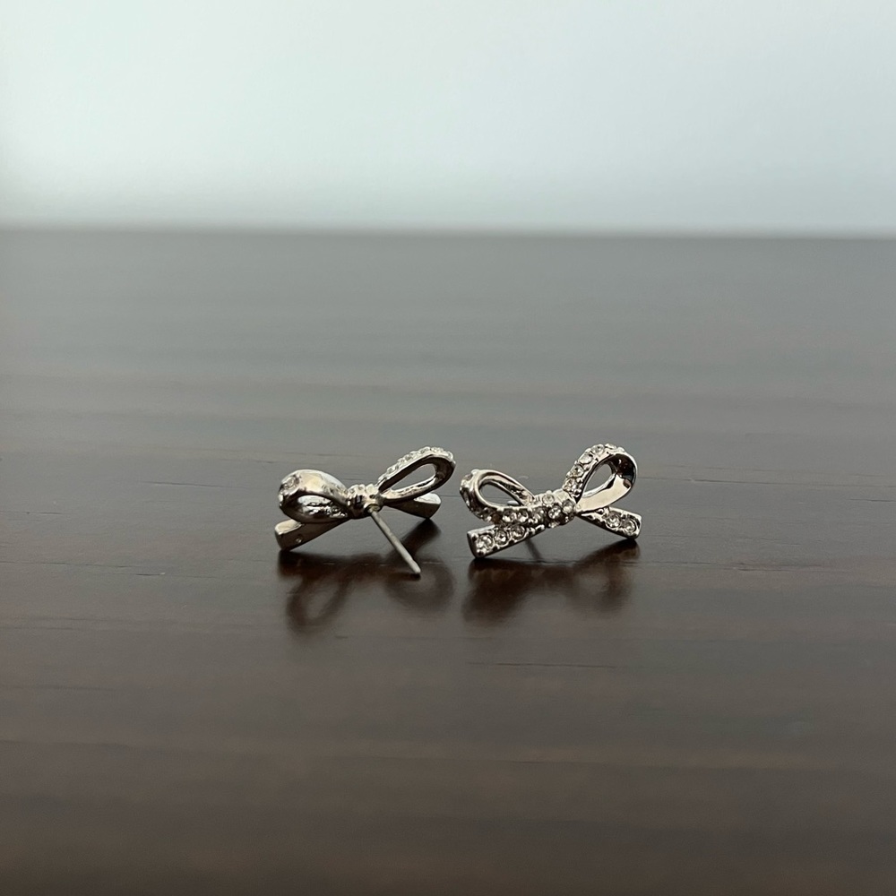 Kate Spade diamond bow studs - Picture 3 of 4